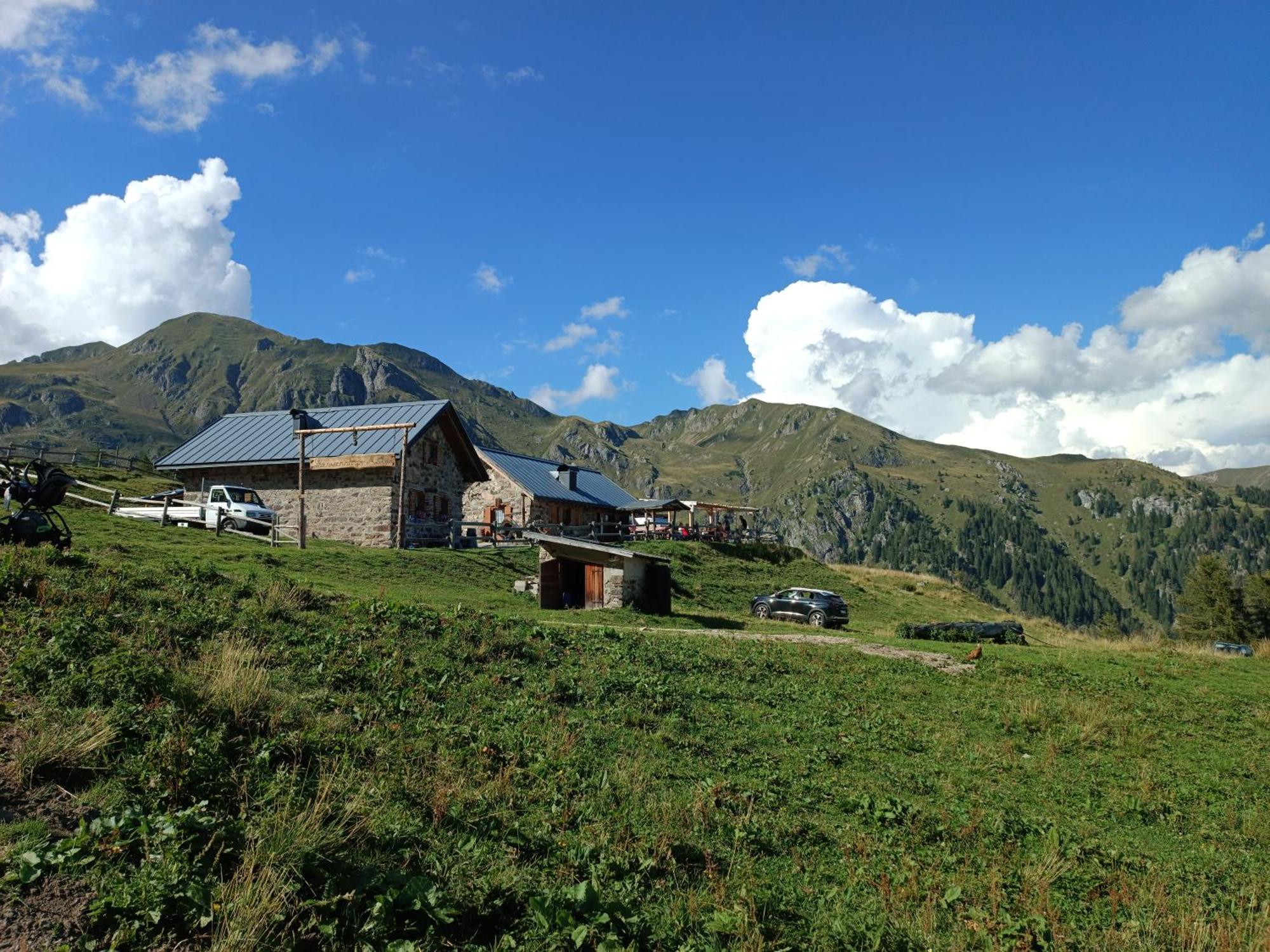 Casa Vacanze Lavanda & Rosmarino Telve ภายนอก รูปภาพ